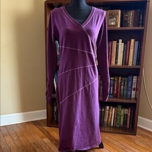 Athleta V-Neck Long Sleeve Dress in Rich Purple
